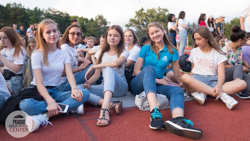 Что нужно для трудоустройства иностранным студентам в Словакии? - фото 1 Что нужно для трудоустройства иностранным студентам в Словакии? - 1