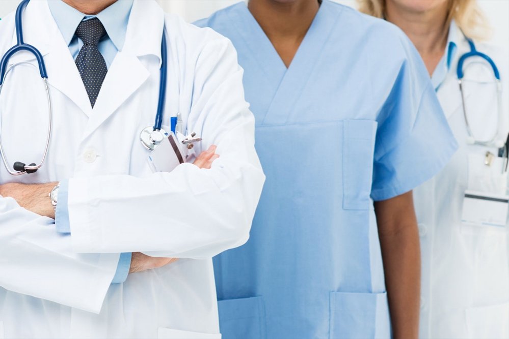 Медична освіта в Чехії - як поступити в медичний чеський університет українцям - фото 1 Медична освіта в Чехії - як поступити в медичний чеський університет українцям - 1