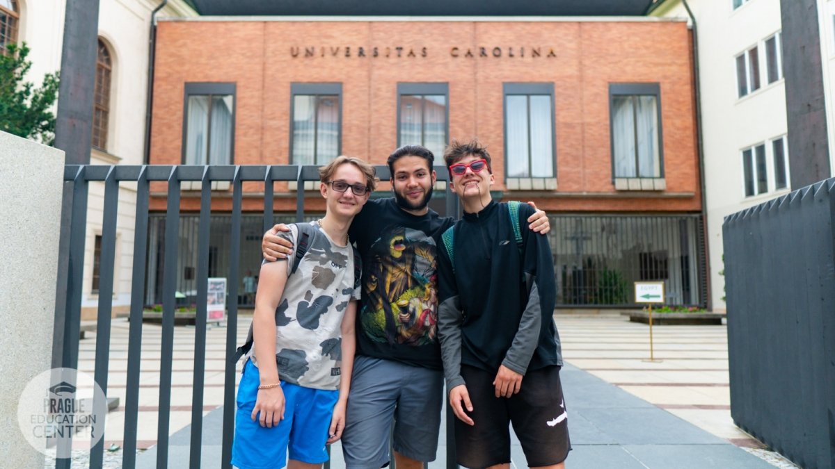 Програма Erasmus: відкриваючи двері до навчання й культури в Європі - фото 1 Програма Erasmus: відкриваючи двері до навчання й культури в Європі - 1