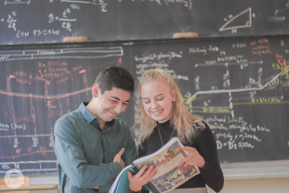 Př&iacute;pravn&eacute; programy pro zahraničn&iacute; studenty v Česk&eacute; republice - 0-2