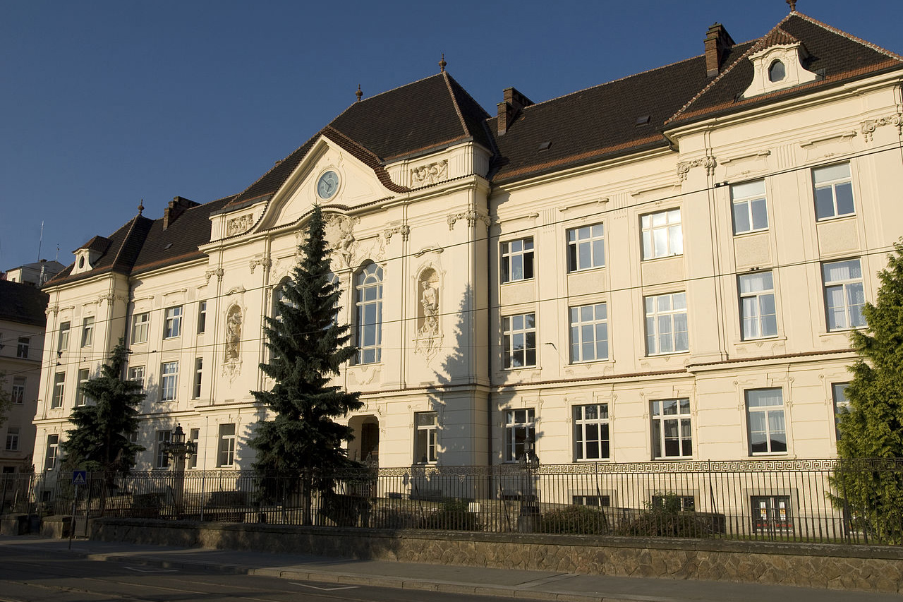 Propouštění studentů z důvodu nedostatečné znalosti českého jazyka z Vysokého učení technického v Brně - 1