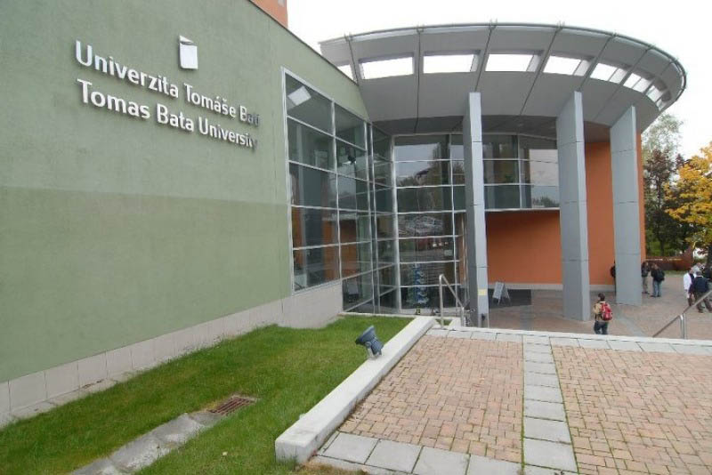 Перспективы обучения в Университете Томаша Бати для украинцев