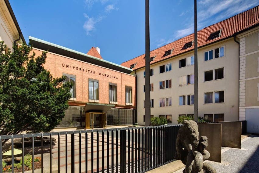 Медицинский факультет Карлова университета