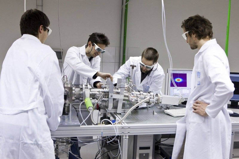 Аспирантура на факультете электротехники в Чехии