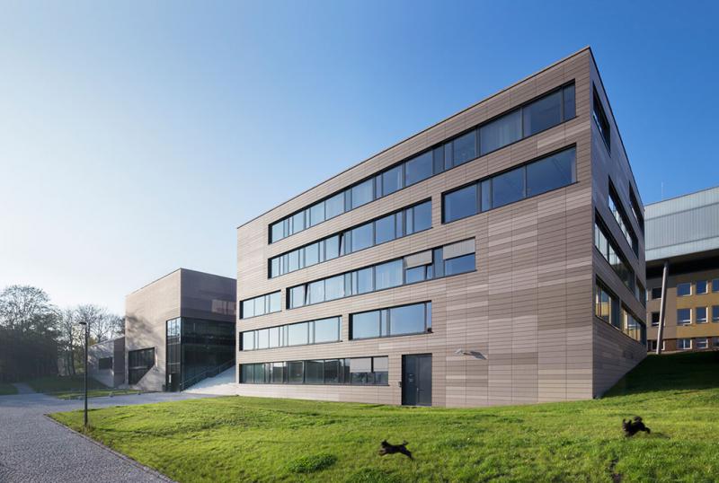 Как поступить в Университет Яна Евангелиста Пуркине?