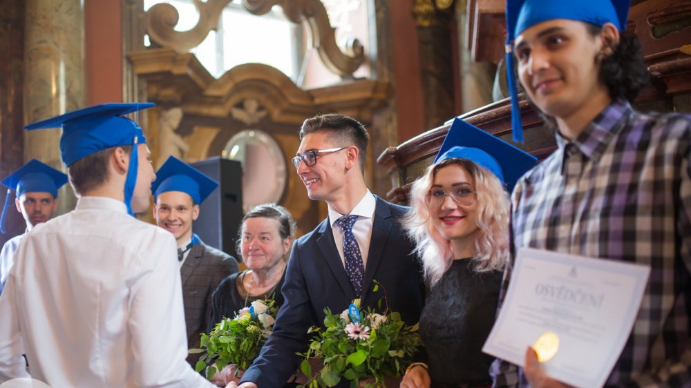 Работа врачом в Чехии: о заработной плате и условиях