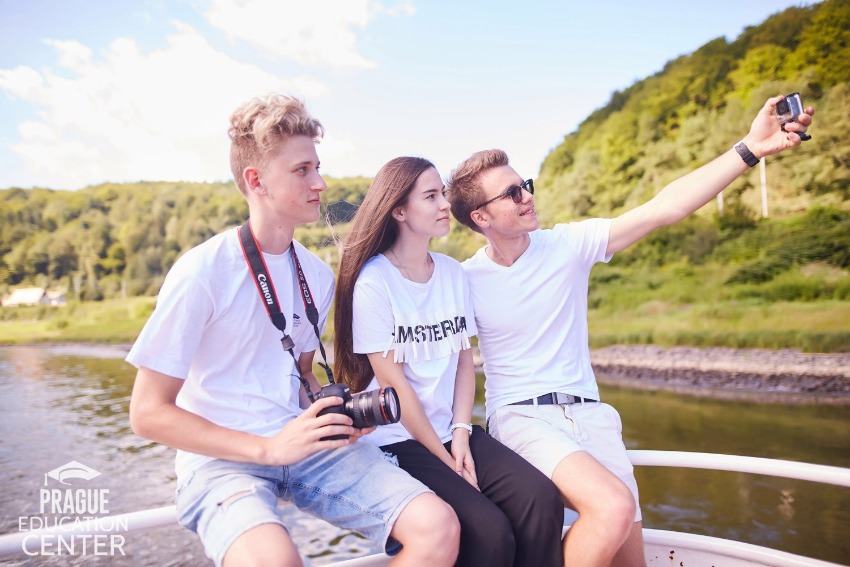 Процесс получения врачом права работать в Чехии называется апробационным экзаменом.